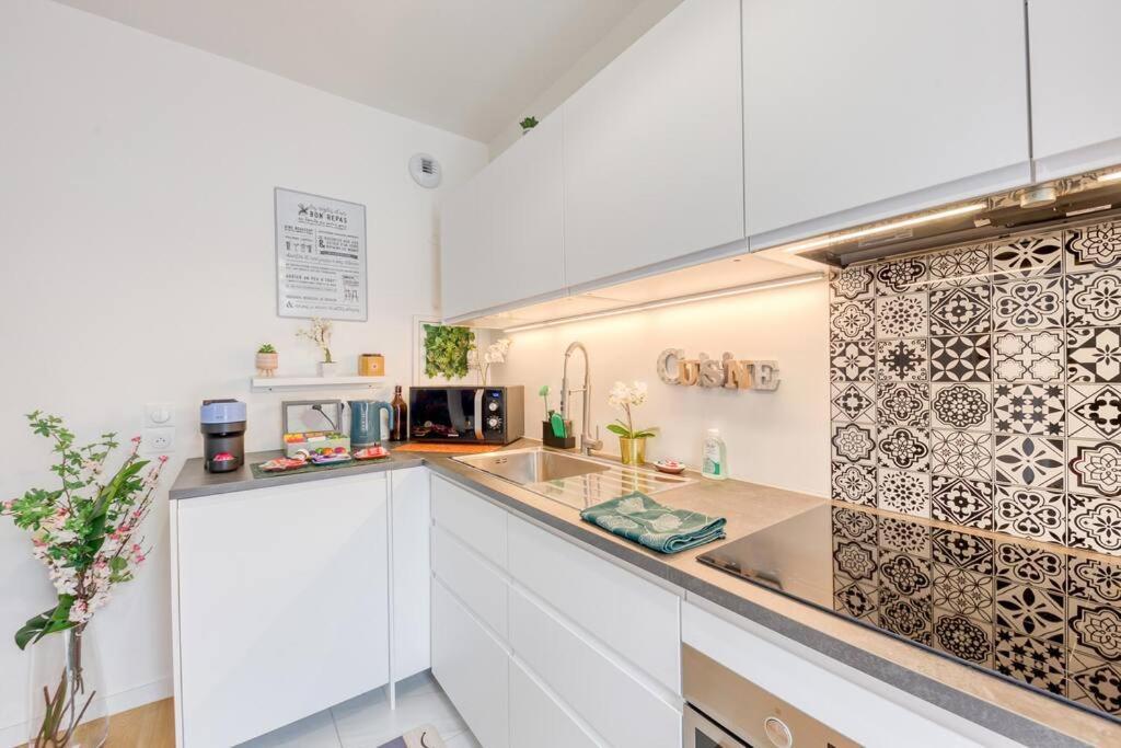 Easy Paris Visit Metro & Parking Apartamento Saint-Ouen  Exterior foto